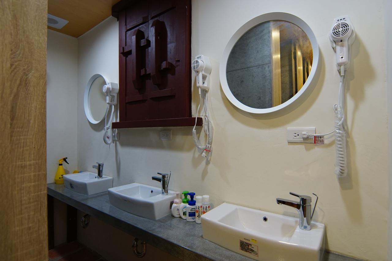 Beishan Old Western Style Hostel Jinning Esterno foto